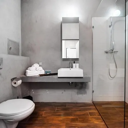 Qbik Abdank Loft *