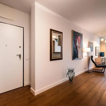 Qbik Abdank Loft Varşova